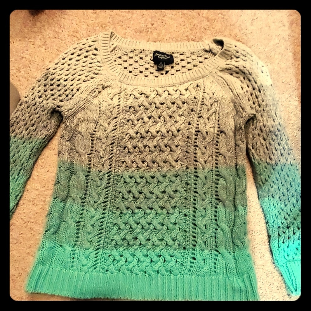 American eagle sweater